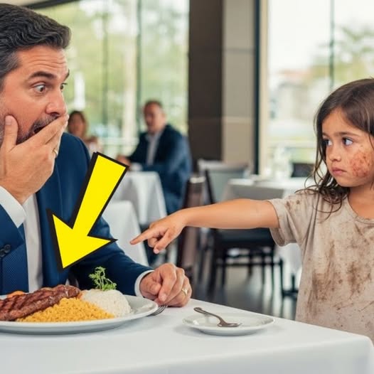 Milliomos Renato egy drága étteremben volt, amikor [zene] érezte, hogy valaki áll mellette. Ő egy kislány volt, mezítláb, ruhái tele kosztal.