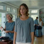 “I voli sono 1.450 dollari ciascuno”, ha detto mia madre. “Se non te lo puoi permettere, resta a casa”. Ore dopo, ho scoperto che 9.540 dollari erano stati addebitati sulla mia carta. Le mie mani hanno iniziato a tremare mentre continuavo a leggere: cinque biglietti aerei per Santorini, acquistati quello stesso giorno. Ho immediatamente contestato l’intera accusa. Poi mio fratello ha chiamato…